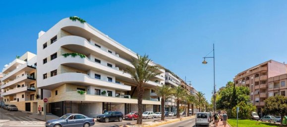 3 bedrooms Penthouse in Torrevieja, Spain No. 12762 2