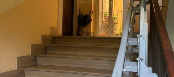 4 bedrooms Villa in Pratola Peligna, Italy No. 377545 2