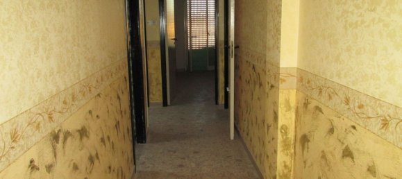 3 rooms Apartment in Licata, Italy No. 127122 7