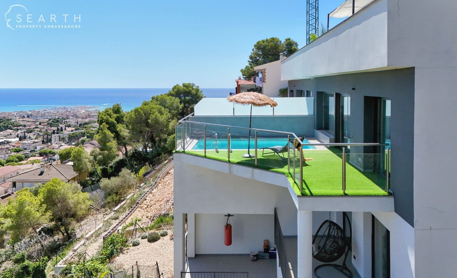 Дом с 4 спальнями в Калафелл, Испания № 195396