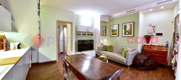 3-salle Villa à Meda, Italy No. 38739 4