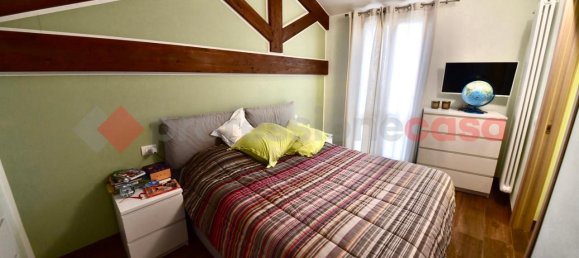 3-salle Villa à Meda, Italy No. 38739 13