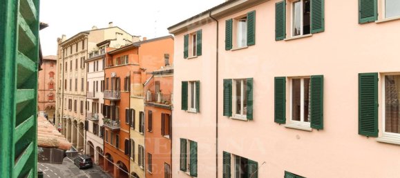 3 bedrooms Apartment in Bologna, Italy No. 337868 21