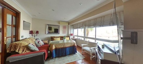 4 bedrooms Apartment in Cordoba, Spain No. 141561 2