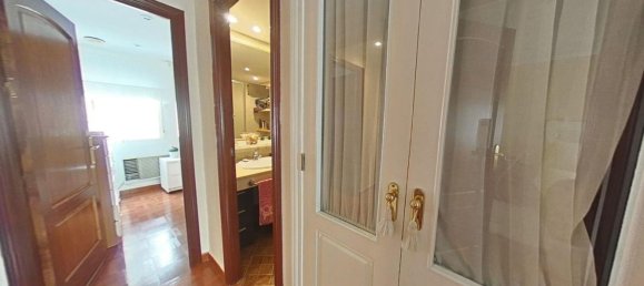 4 bedrooms Apartment in Cordoba, Spain No. 141561 18