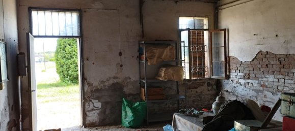 18 rooms House in Piacenza d'Adige, Italy No. 198894 18