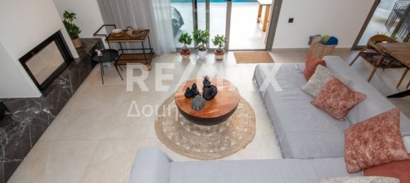 3 bedrooms Property in Volos, Greece No. 746 15