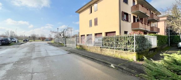 Квартира с 2 комнатами в Реджо Эмилия, Италия № 7356 22