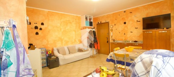 Квартира с 2 комнатами в Реджо Эмилия, Италия № 7356 35