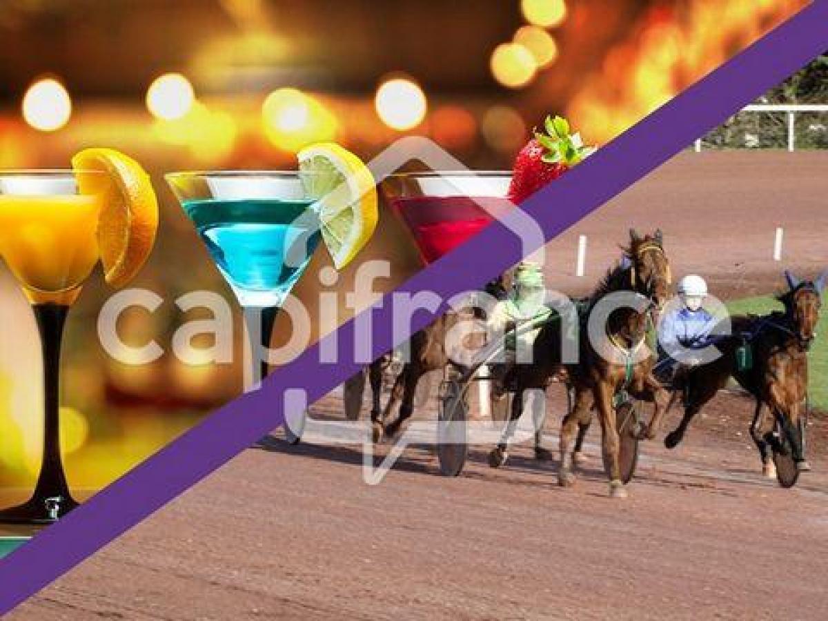 Bureau à Dinan, France 220m² No. 18035