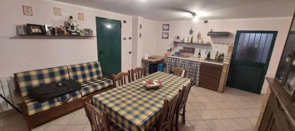 3 rooms House in Corzano, Italy No. 65934 23