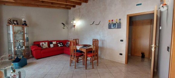 3 rooms House in Corzano, Italy No. 65934 19