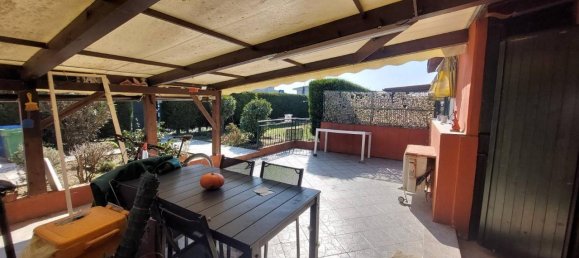 3 rooms House in Corzano, Italy No. 65934 4