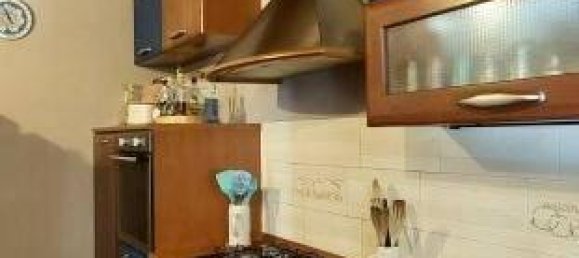 3 rooms House in Corzano, Italy No. 65934 13