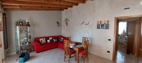 3 rooms House in Corzano, Italy No. 65934 9