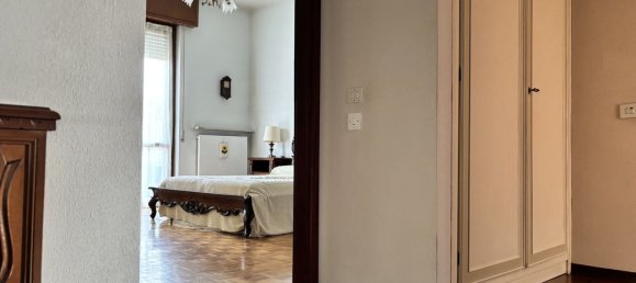4 rooms Apartment in Cremona, Italy No. 334519 17