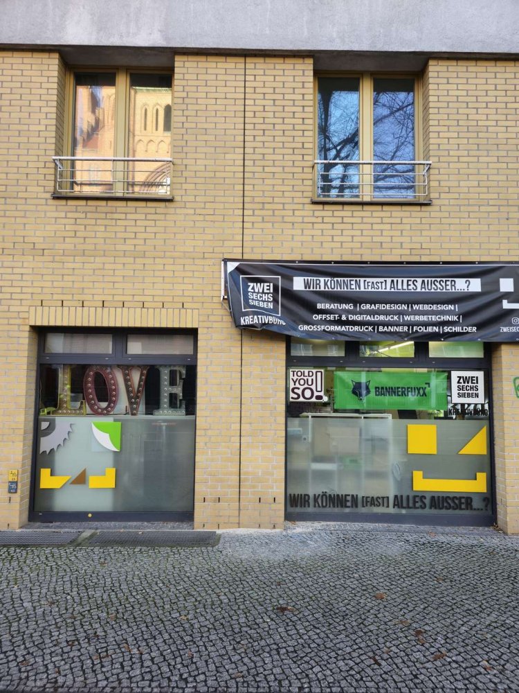  عقار تجاري في Schoneberg, Germany 115متر مربع رقم 37767