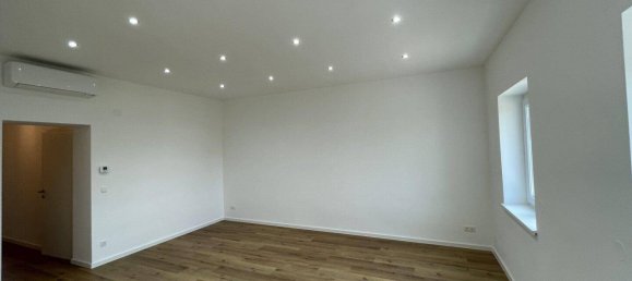 Casa de 7 divisões em Wiener Neustadt, Austria N.º 170711 6