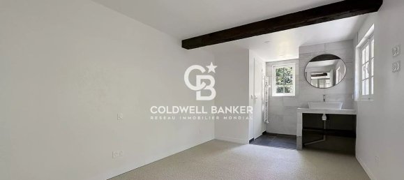 3 bedrooms House in Calvados, France No. 359386 5