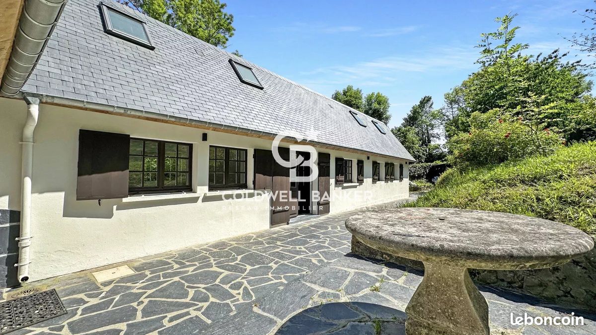 3 bedrooms House in Calvados, France No. 359386