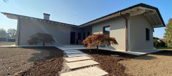 4غرفة فيلا في Castel Mella, Italy رقم 43764 62