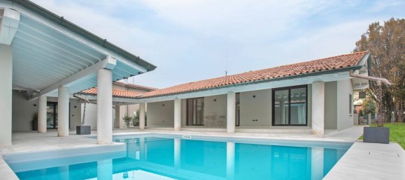 4غرفة فيلا في Castel Mella, Italy رقم 43764 5