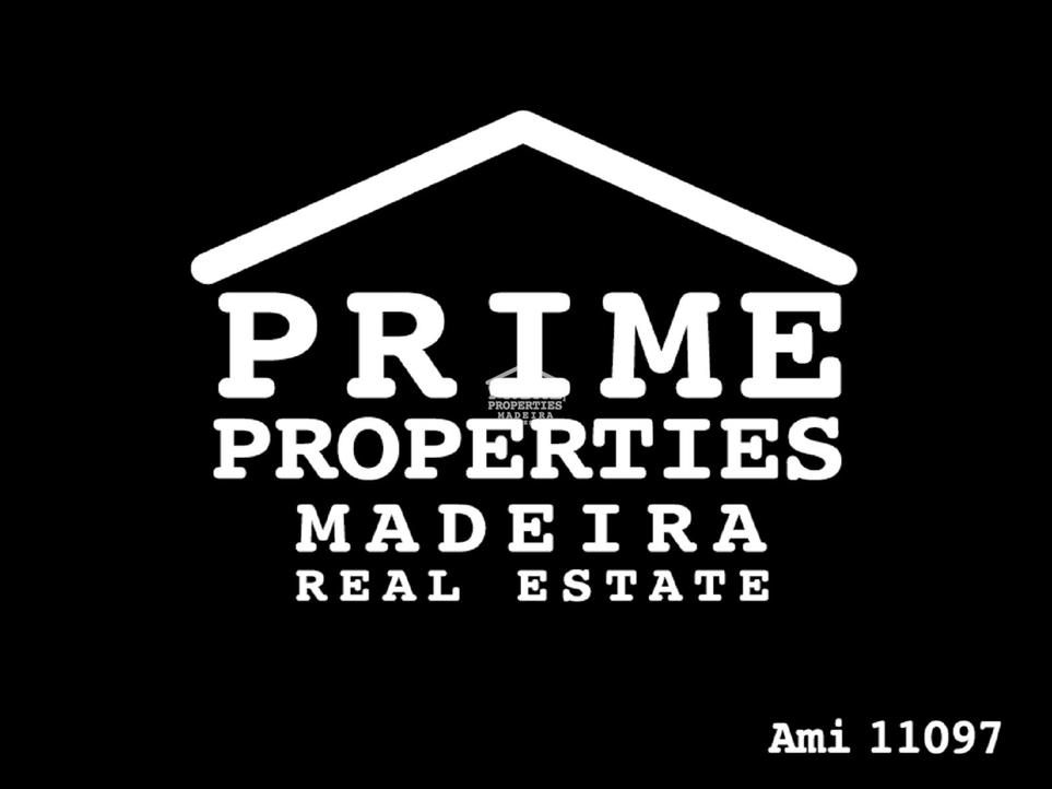 Коммерческая недвижимость 153м² в Фуншал, Португалия № 339088