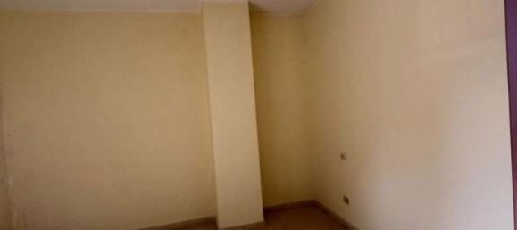 3 rooms Apartment in Marcianise, Italy No. 7582 6