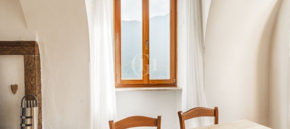 Дуплекс с 2 спальнями в Тенно, Италия № 347340 10