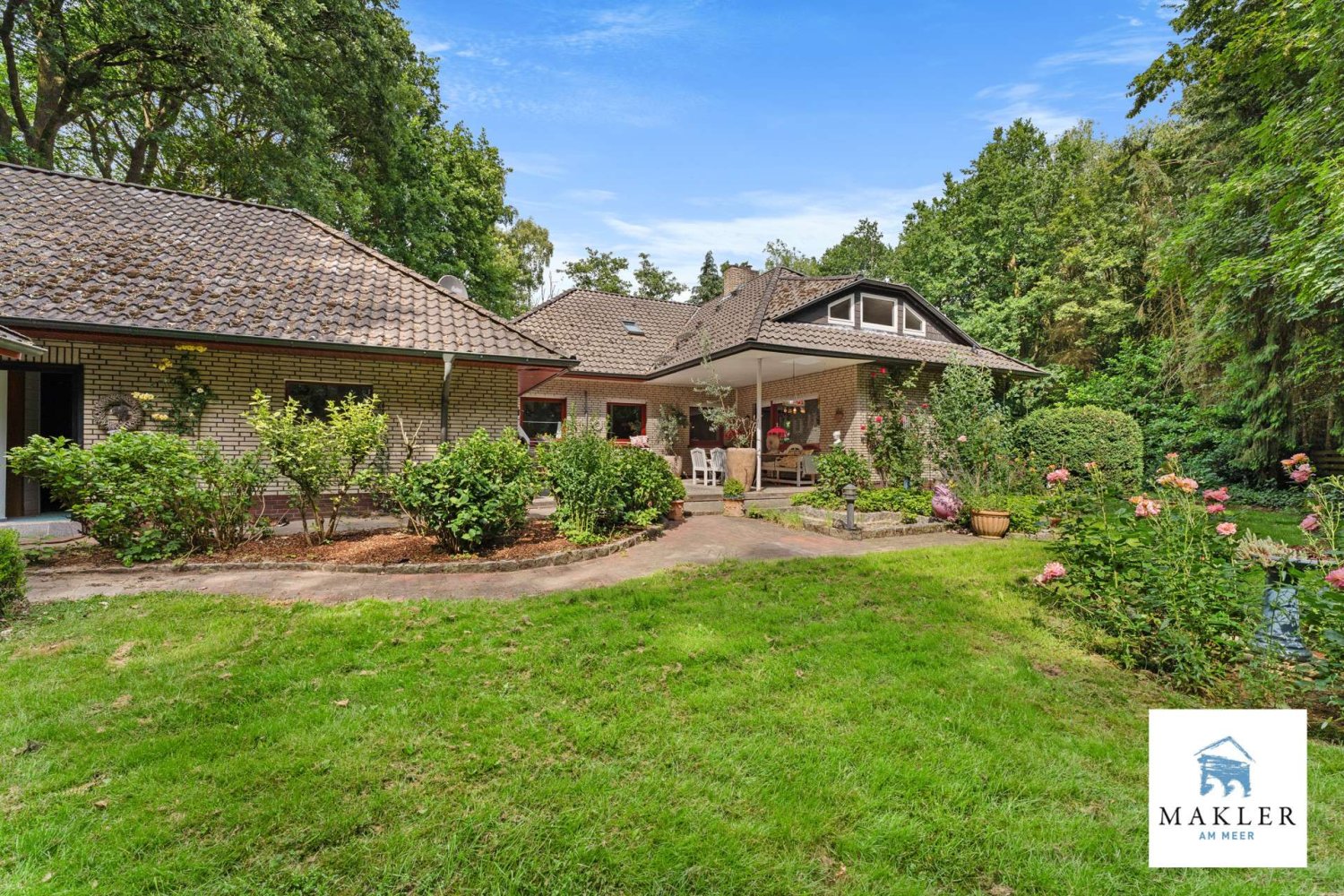 6 Schlafzimmer Bungalow in Cloppenburg, Germany, Nr. 236176