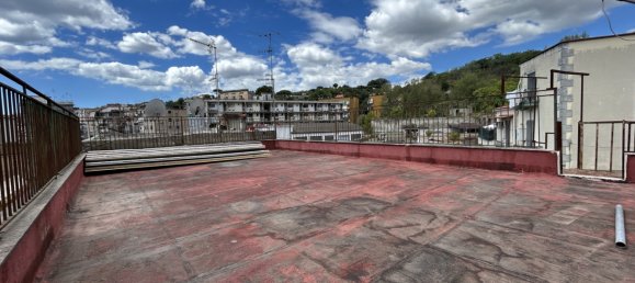 2 bedrooms Apartment in Naples, Italy No. 351391 18