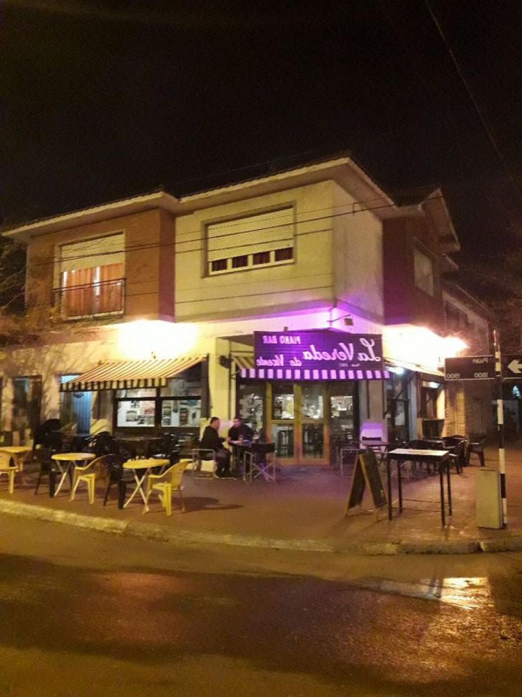 3 bedrooms House in Mar del Plata, Argentina No. 80978