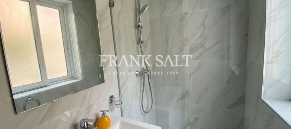 Apartamento T1 em Pieta, Malta N.º 7154 6