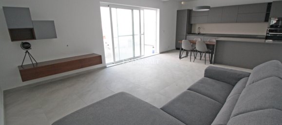 Пентхаус с 2 спальнями в Мсида, Мальта № 9957 4