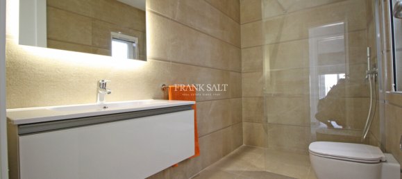 Пентхаус с 2 спальнями в Мсида, Мальта № 9957 9