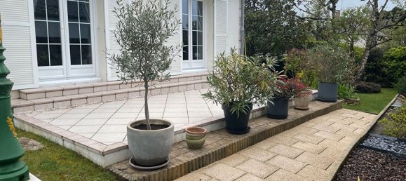 4 bedrooms House in Saint-Jean-de-Braye, France No. 245571 3