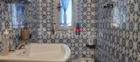 2 bedrooms House in Pontassieve, Italy No. 250967 7