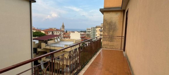 3 rooms Apartment in Patti, Italy No. 2895 5