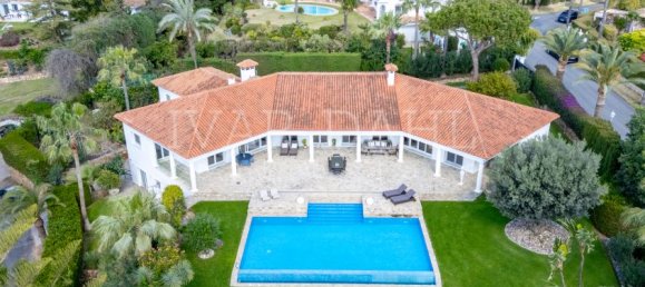 4 Schlafzimmer Villa in Marbella, Spain, Nr. 62313 5