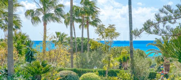 4 Schlafzimmer Villa in Marbella, Spain, Nr. 62313 8