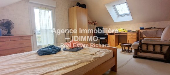 4 bedrooms House in Corbeilles, France No. 159497 5