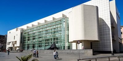 1000m² Building in Ciutat Vella, Spain No. 105971