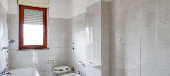 1 chambre Appartement à Busto Arsizio, Italy No. 329610 24