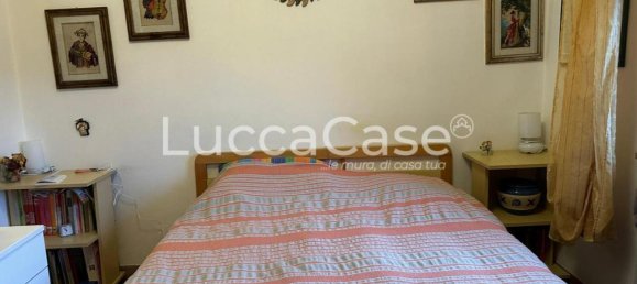 4 rooms Apartment in Lucca, Italy No. 27040 18