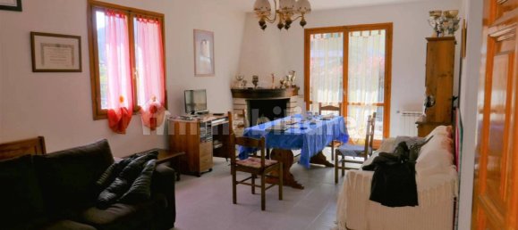 4 bedrooms Villa in Ventimiglia, Italy No. 171033 2