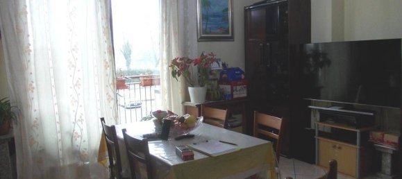 2 Schlafzimmer Wohnung in Limbiate, Italy, Nr. 282938 21
