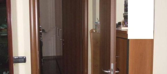 2 Schlafzimmer Wohnung in Limbiate, Italy, Nr. 282938 18