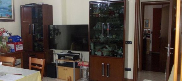 2 Schlafzimmer Wohnung in Limbiate, Italy, Nr. 282938 22