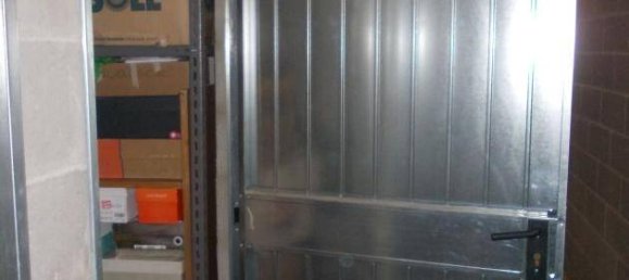 2 Schlafzimmer Wohnung in Limbiate, Italy, Nr. 282938 43