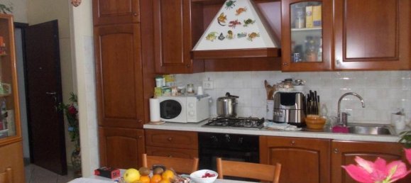 2 Schlafzimmer Wohnung in Limbiate, Italy, Nr. 282938 23